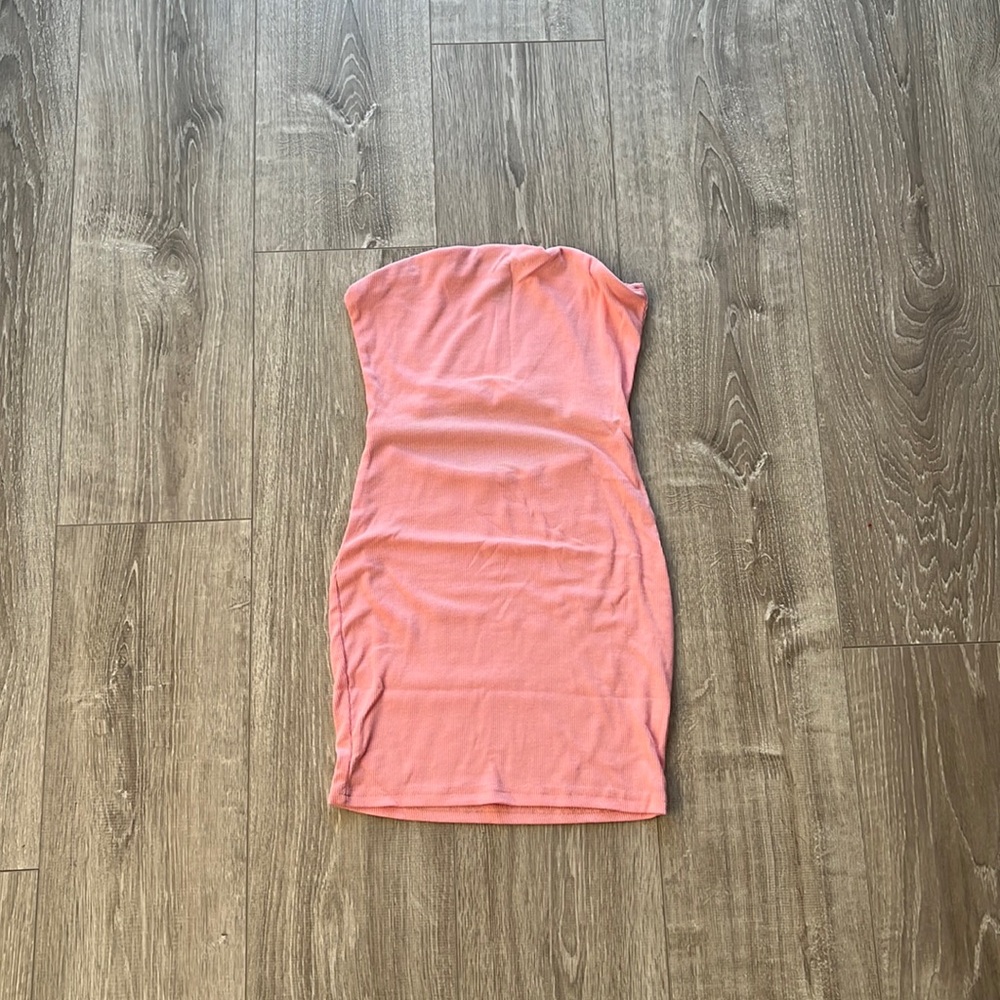 Rib-knit Cut Out Tube Bodycon Dress
